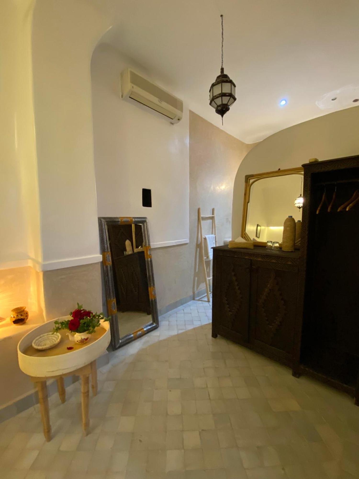 Riad Dar Omi Zahra マラケシュ エクステリア 写真